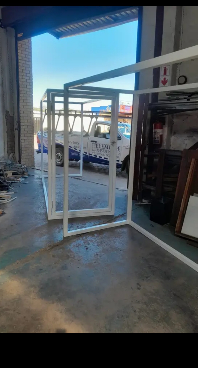Trelli Door Frame